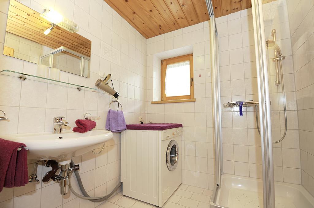 Apartmán Haus Natalie Bartholomäberg Pokoj fotografie